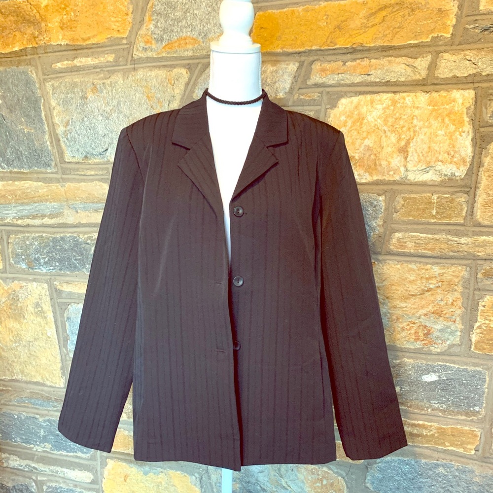 - Black blazer size 16 button down lightweight